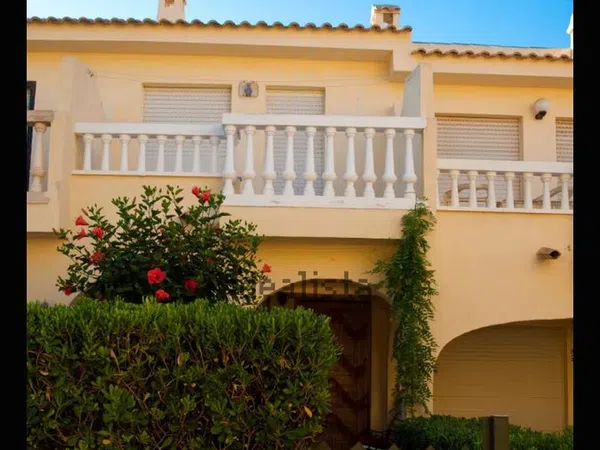 Casa o chalet independiente en Calle d'Oriola, 2, Pueblo Acantilado - Lanuza, Pueblo Acantilado - Lanuza - Foto 1