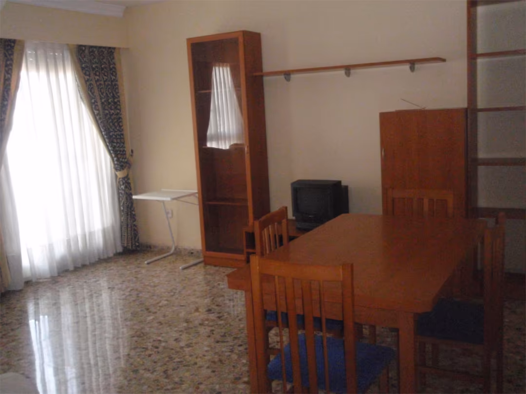 Piso en  Avinguda Gregorio Gea 69 - Foto 4