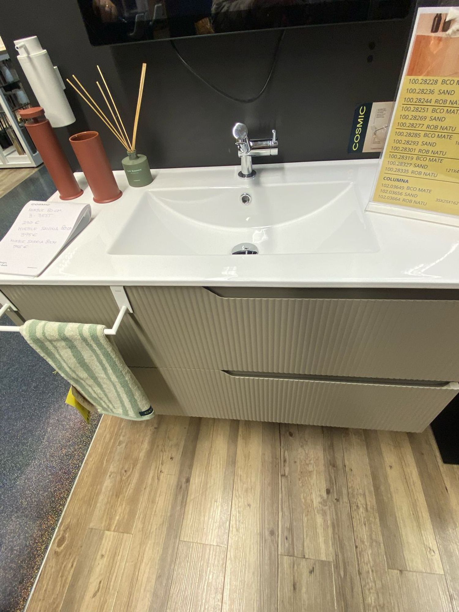 Piso en calle José de la Cámara, 3 - Foto 2