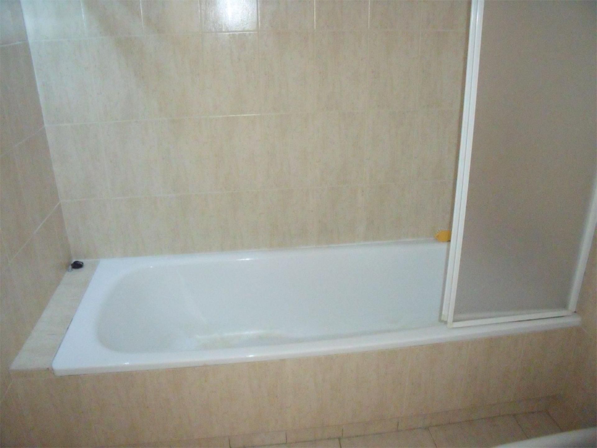 Piso en  Avenida de Honorio Lozano 53 - Foto 24