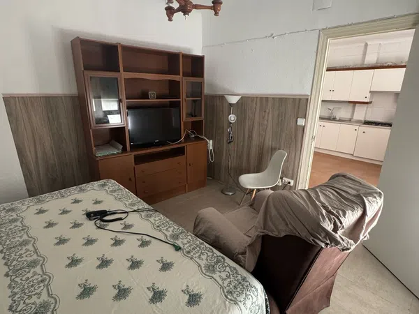 Estudio en Calle Retor, 17 - Foto 3