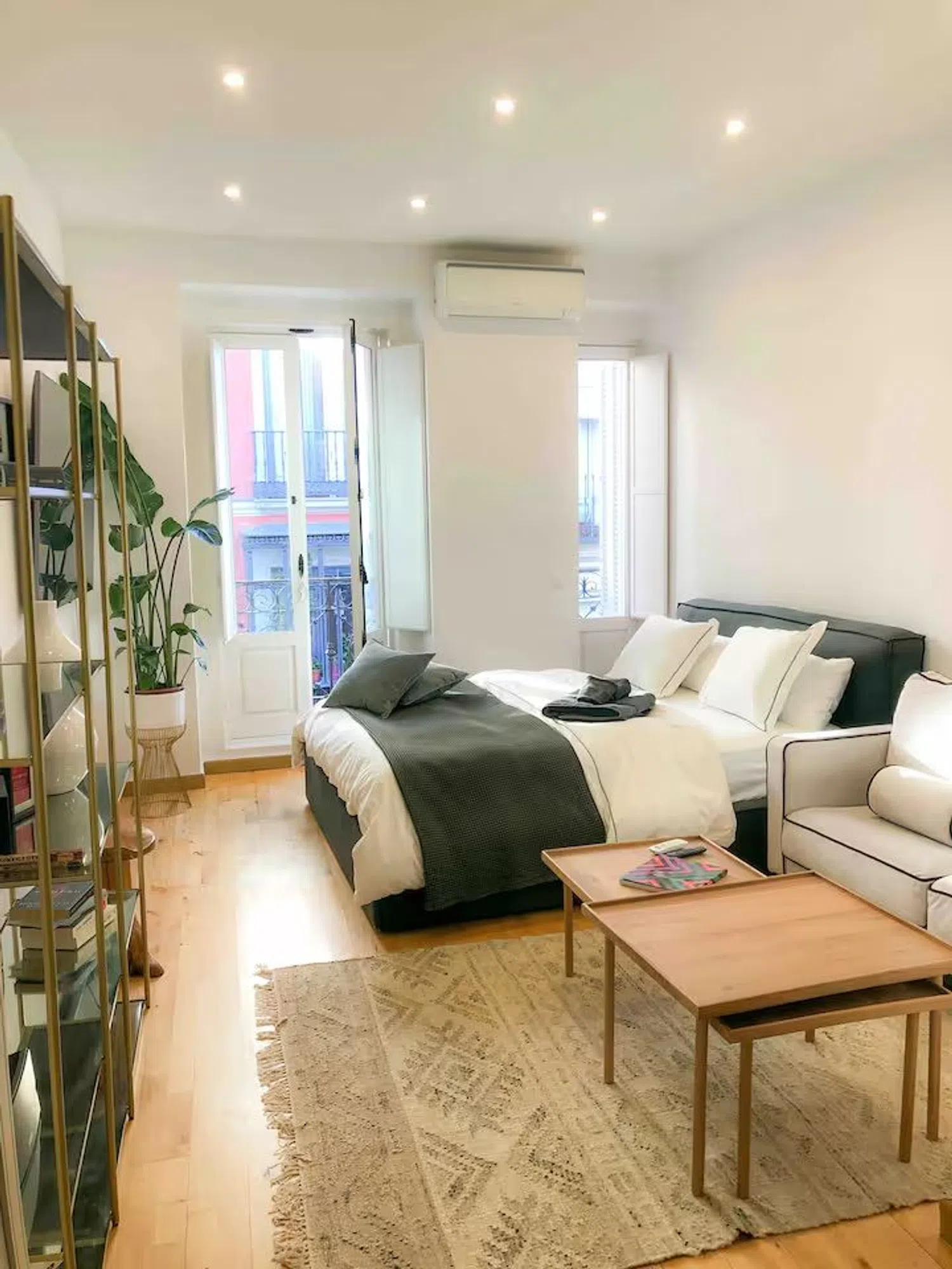 Piso en calle de Valverde, 18 - Foto 2