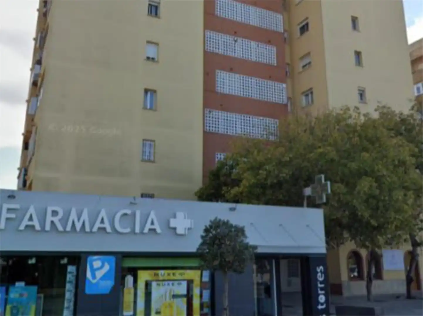 Piso en  Avenida Reyes Católicos 24 - Foto 29