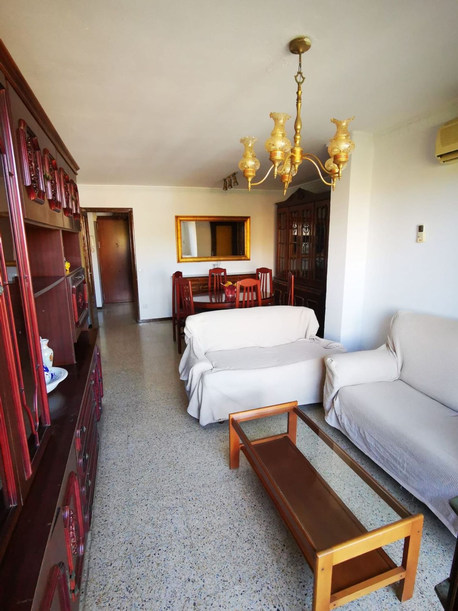 Piso en calle Victoria Domínguez Cerrato, 12 - Foto 1