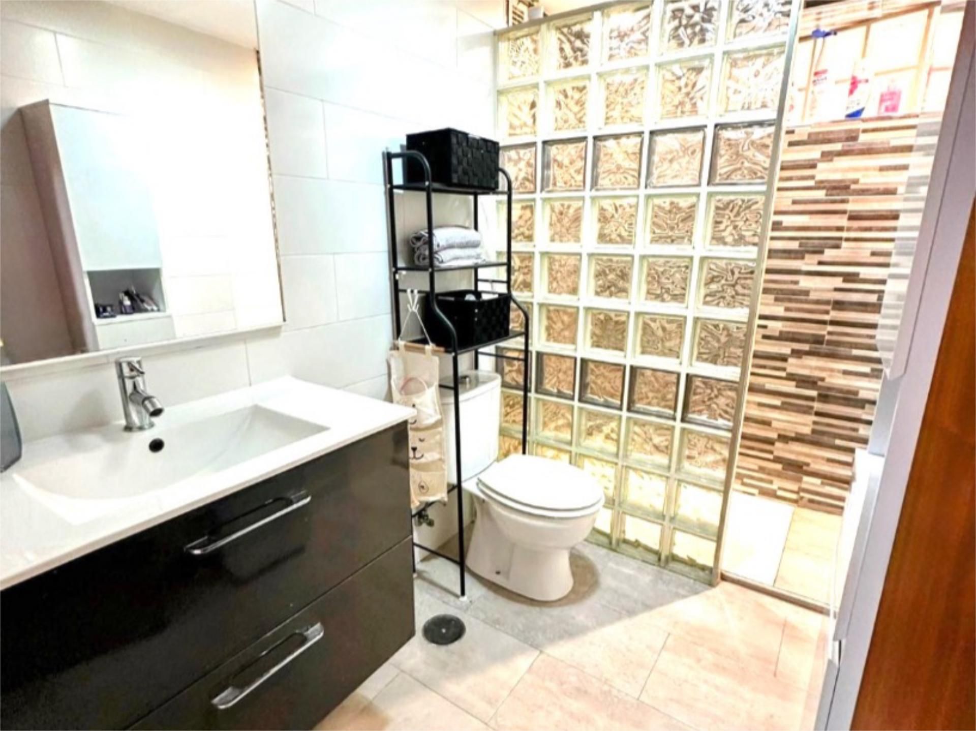 Piso en  Carrer Sant Bartomeu 81 - Foto 8