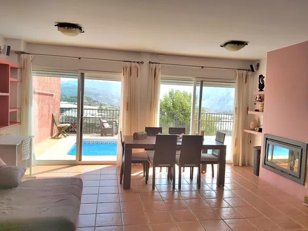 Casa o chalet independiente en Lugar Urbanizacion Almedia, 58 - Foto 3