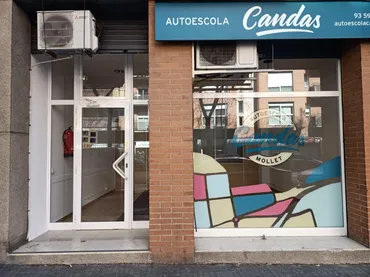 Local comercial en Mollet del Vallès - Foto 1