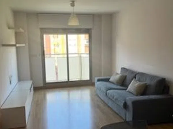 Piso en calle Abenarabi, 26