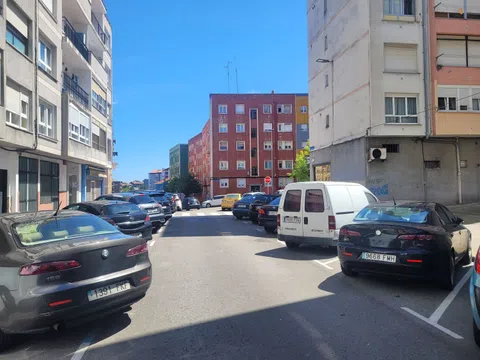 Piso en calle Augusto González Linares, 3 - Foto 1