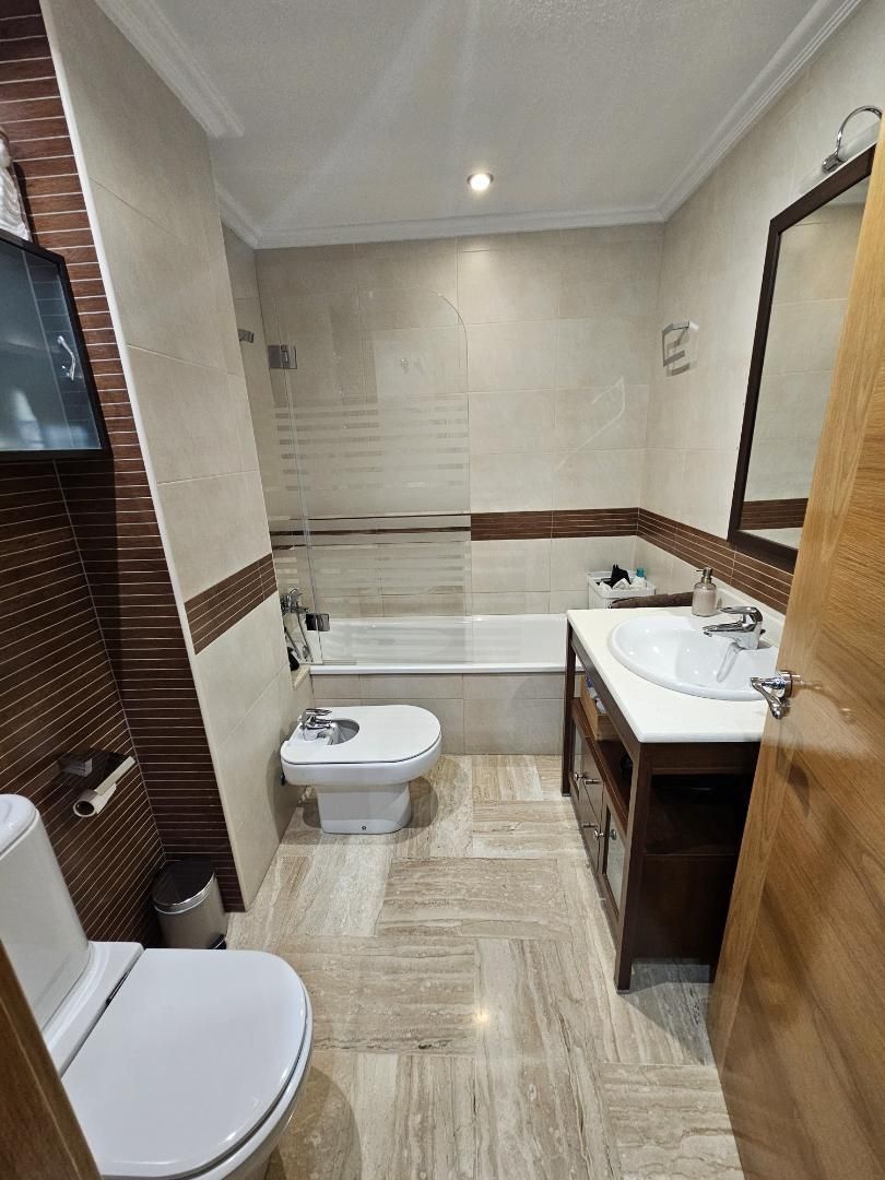 Piso en  Carrer Adolfo Marsillach 10 - Foto 14