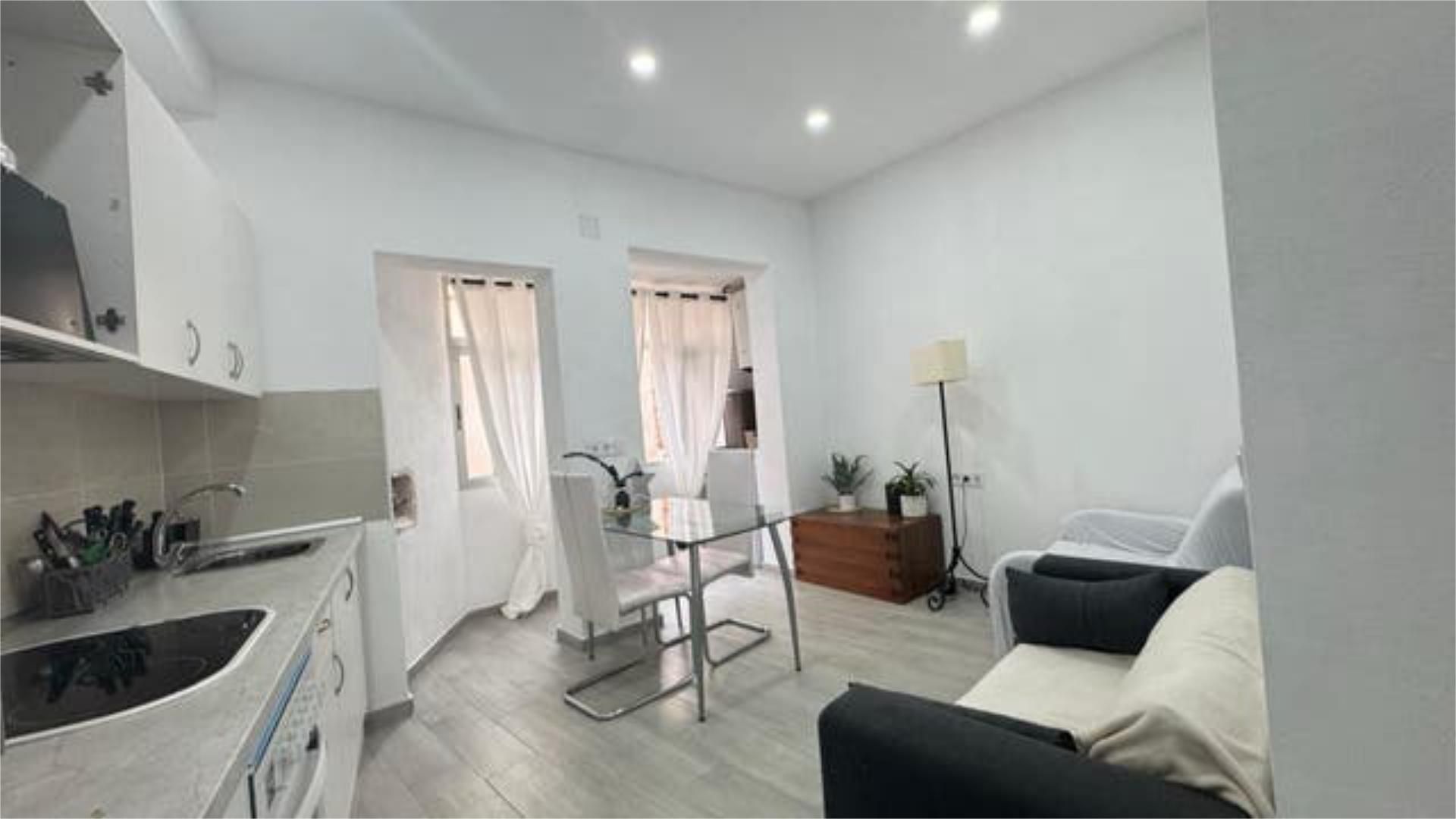 Piso en Carolinas Bajas - Foto 3