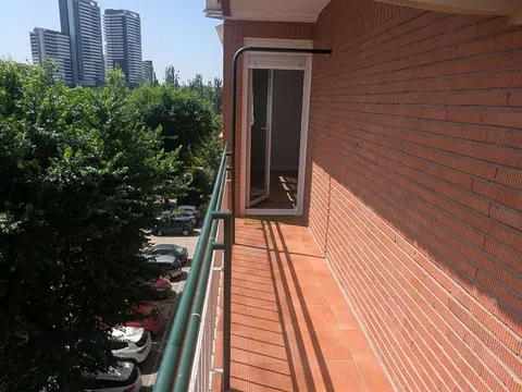 Piso en calle de Ribadavia, 4