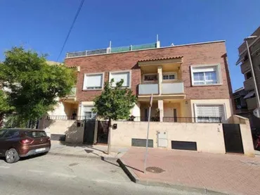 Casa adosada en  Camino Viejo de Monteagudo 71 - Foto 1