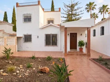 Chalet en  Calle Piñonero 6 - Foto 1