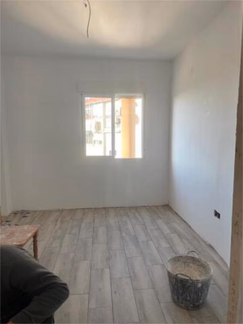 Piso en Carlos Haya - Foto 6