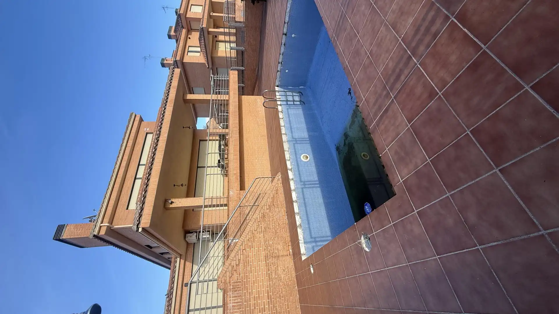 Chalet en  Calle Faroles 22 - Foto 1