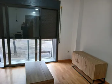 Piso en  Carrer de Mossèn Josep Moncau 42 - Foto 4