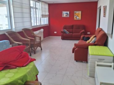 Piso en  Rúa de San Pedro de Mezonzo 21 - Foto 10
