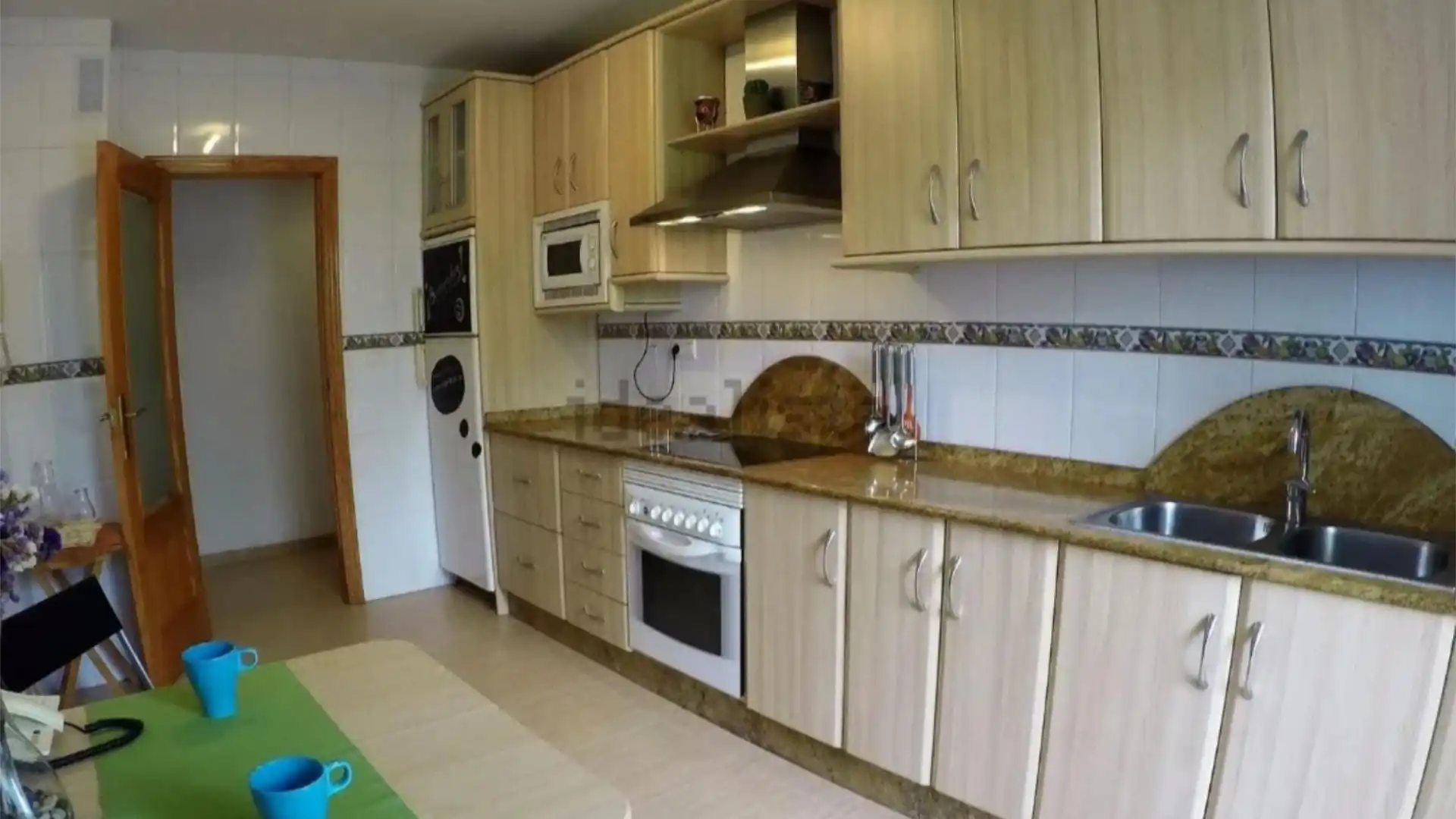 Piso en  Avenida Pintor Pedro Cano 53 - Foto 8