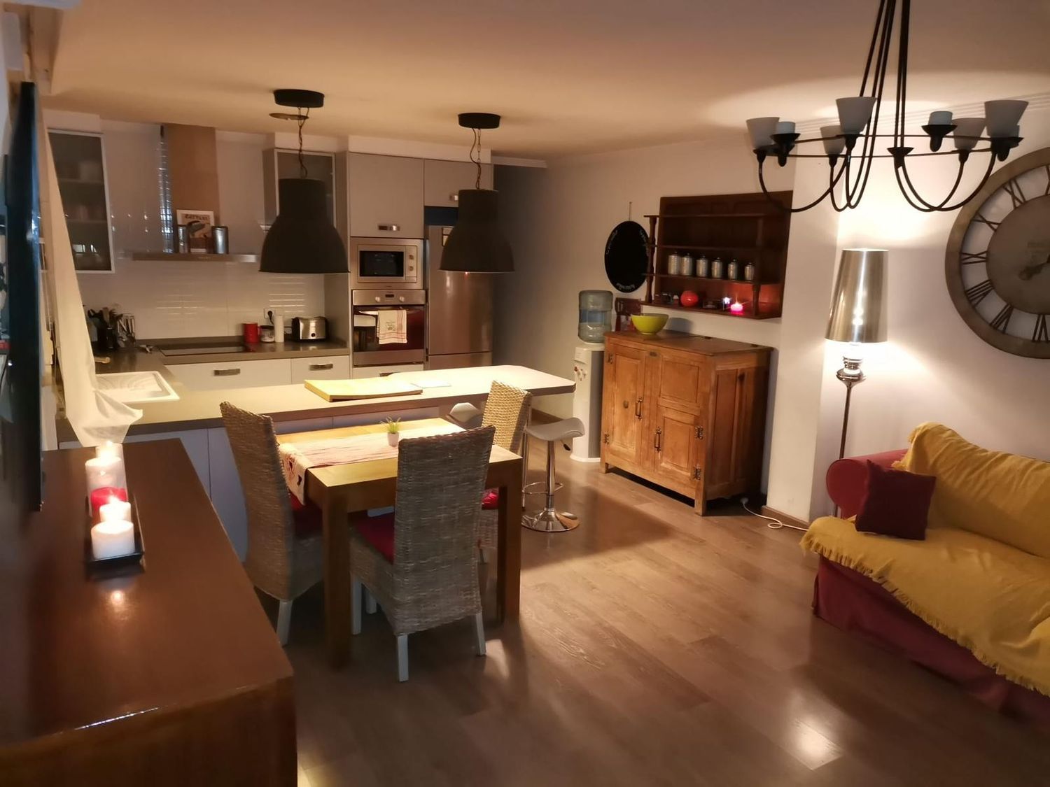 Ático en calle de Rubén Vela, 18