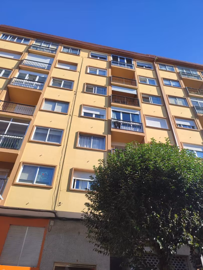 Piso en  Rúa de San Pedro de Mezonzo 26 - Foto 19