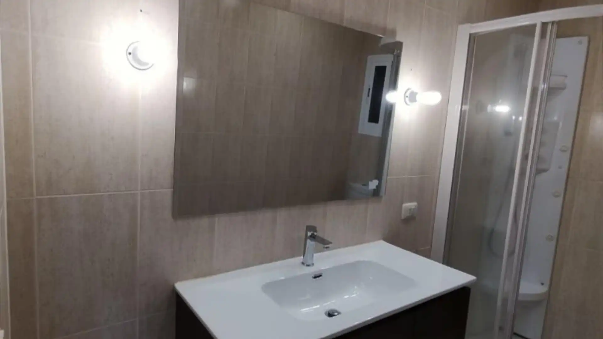 Piso en  Rúa do Ecuador 34 - Foto 8