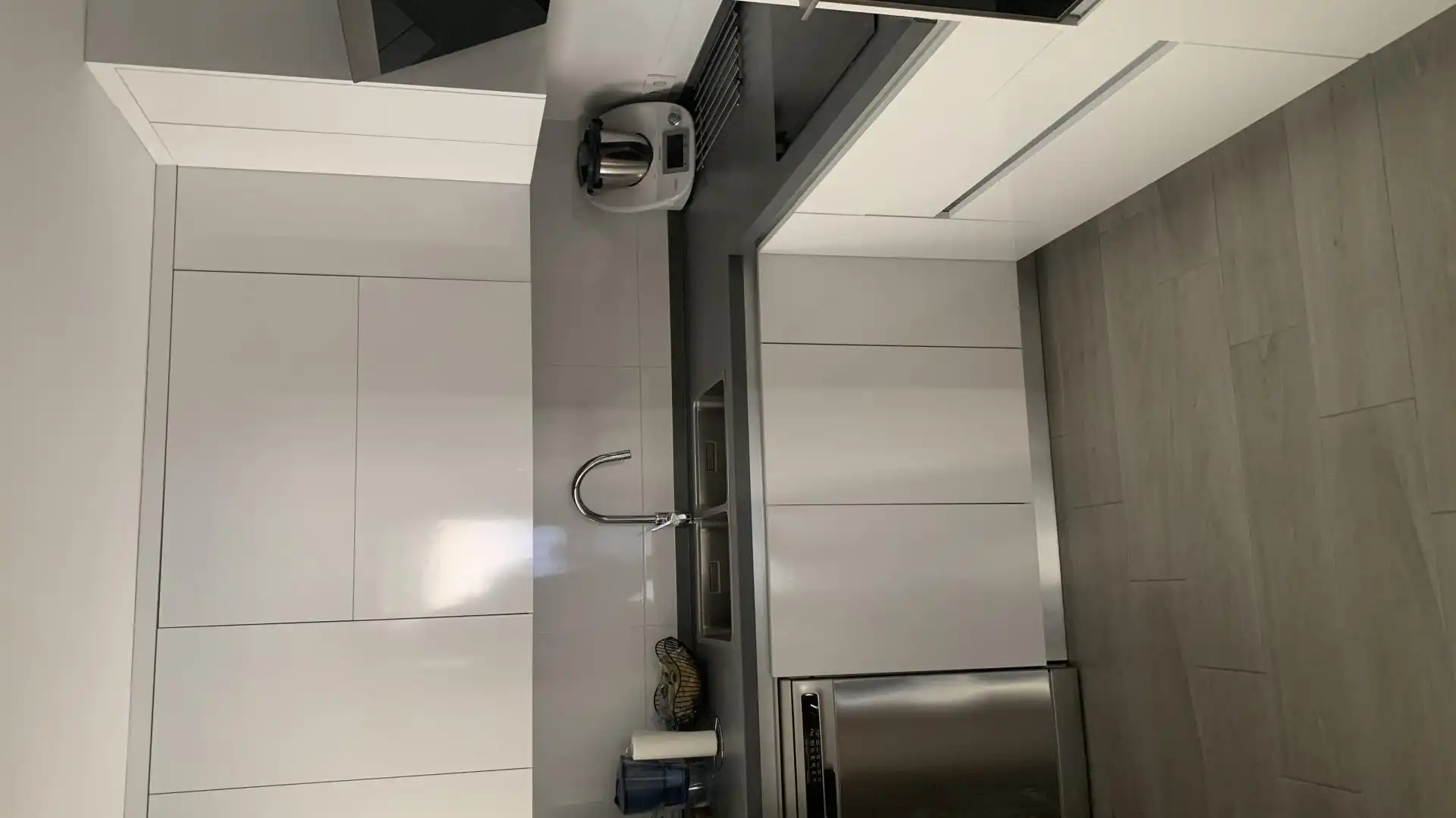 Piso en  Avenida de Manuel Fraga Iribarne 15 - Foto 2