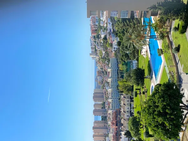 Estudio en calle la Colina, 10