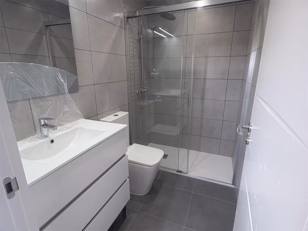 Piso en calle Paseo Canalejas 75-77 - Foto 3