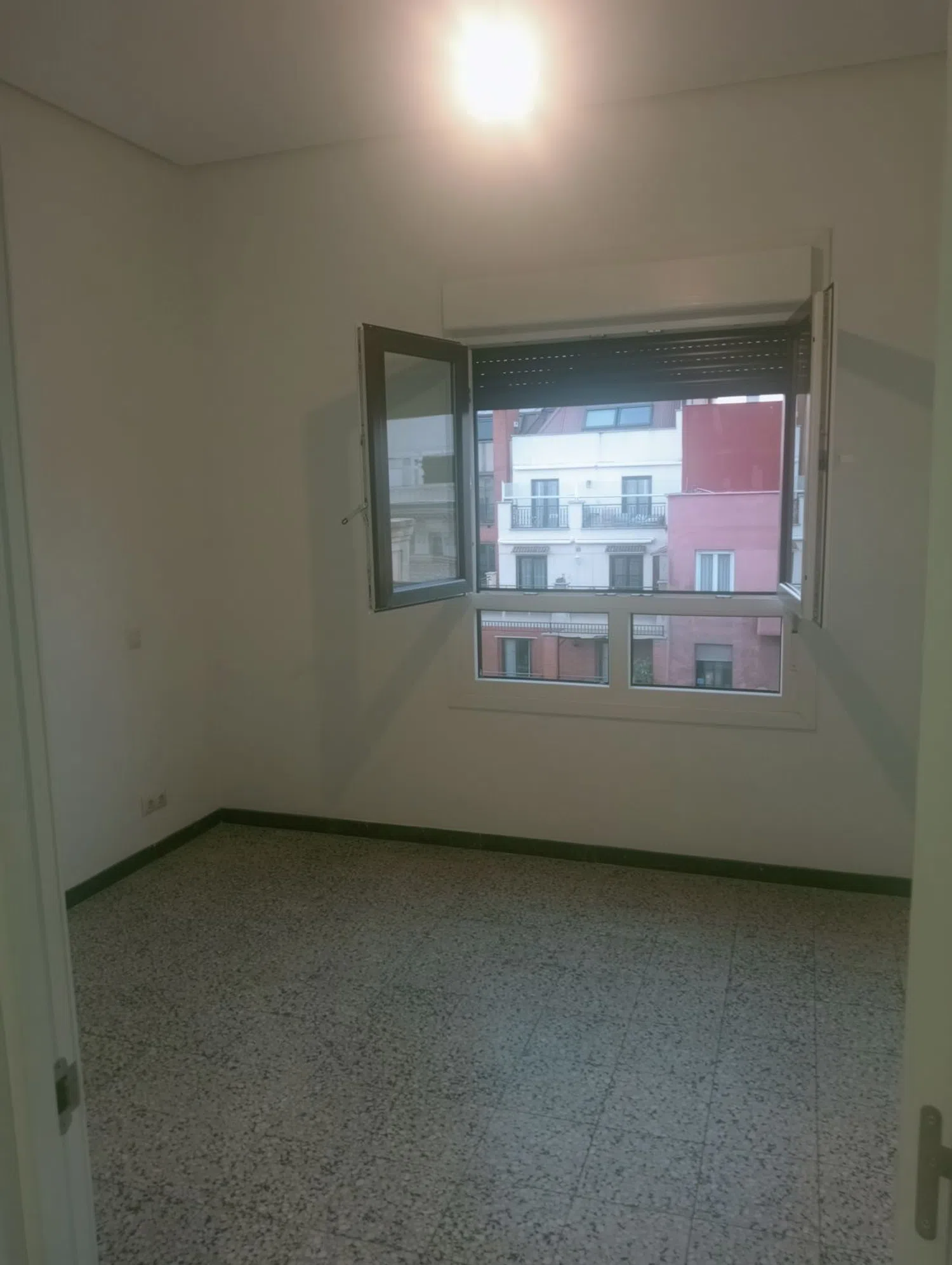 Ático en calle Alcalá, 179 - Foto 5