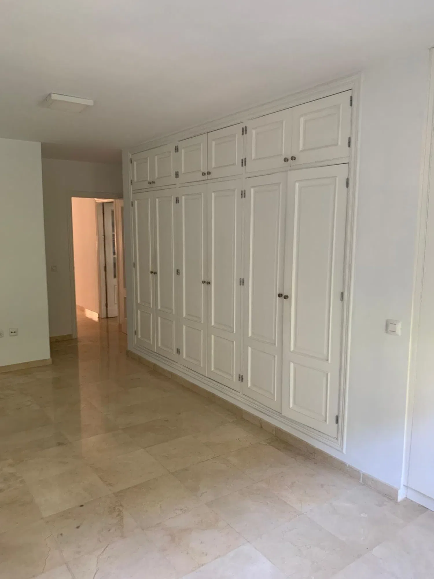 Piso en avenida Reyes Católicos, 4 - Foto 4