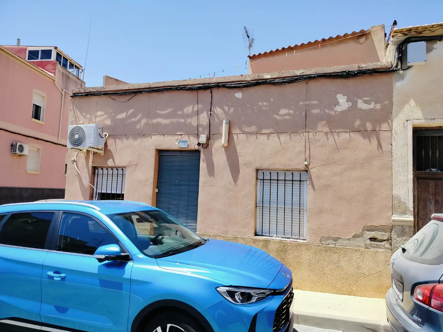 Casa adosada en  Carrer Sierra 19 - Foto 2