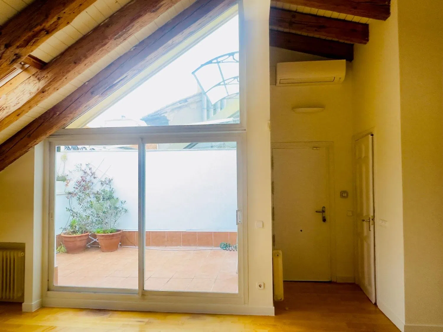 Ático en calle de Justiniano, 12