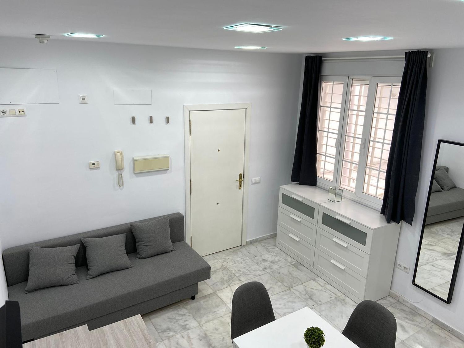 Estudio en Calle Relator, 24 - Foto 4