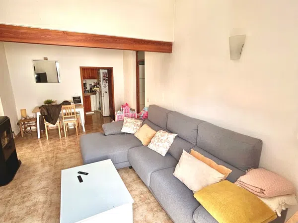 Casa independiente en calle Mossèn Jaume Pons, 3