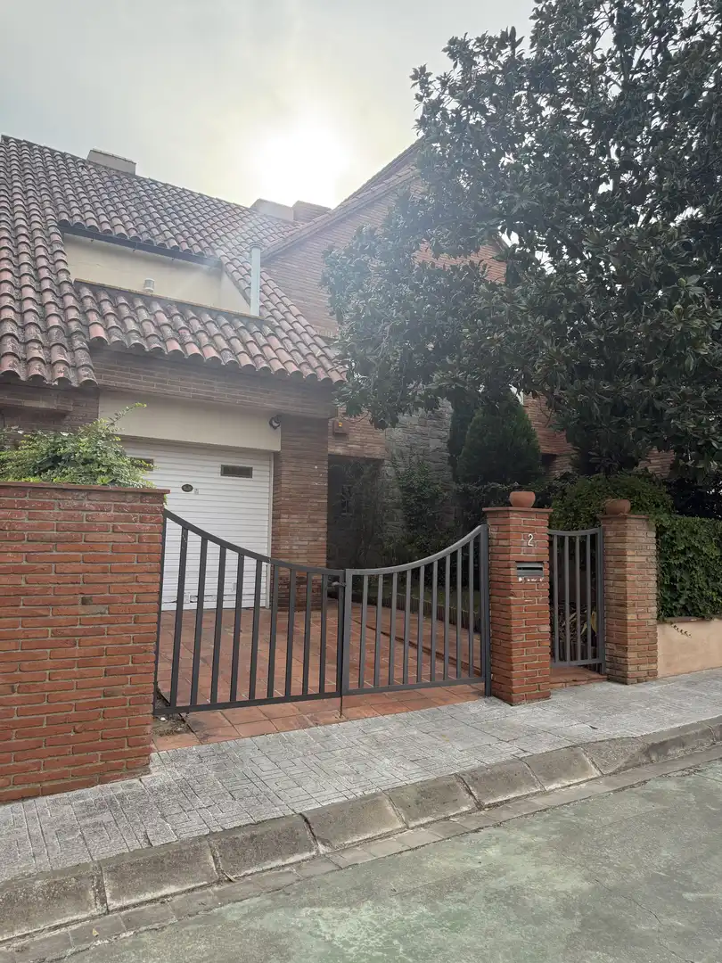 Casa adosada en  Passeig del Pla 57 - Foto 13