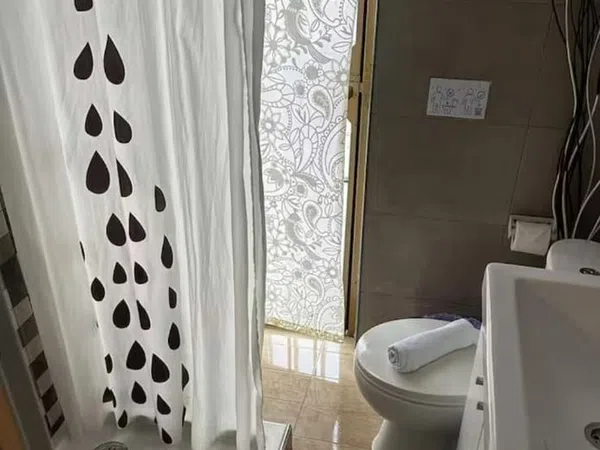 Piso en Medina y Galnares, 2, San Jerónimo - Foto 4