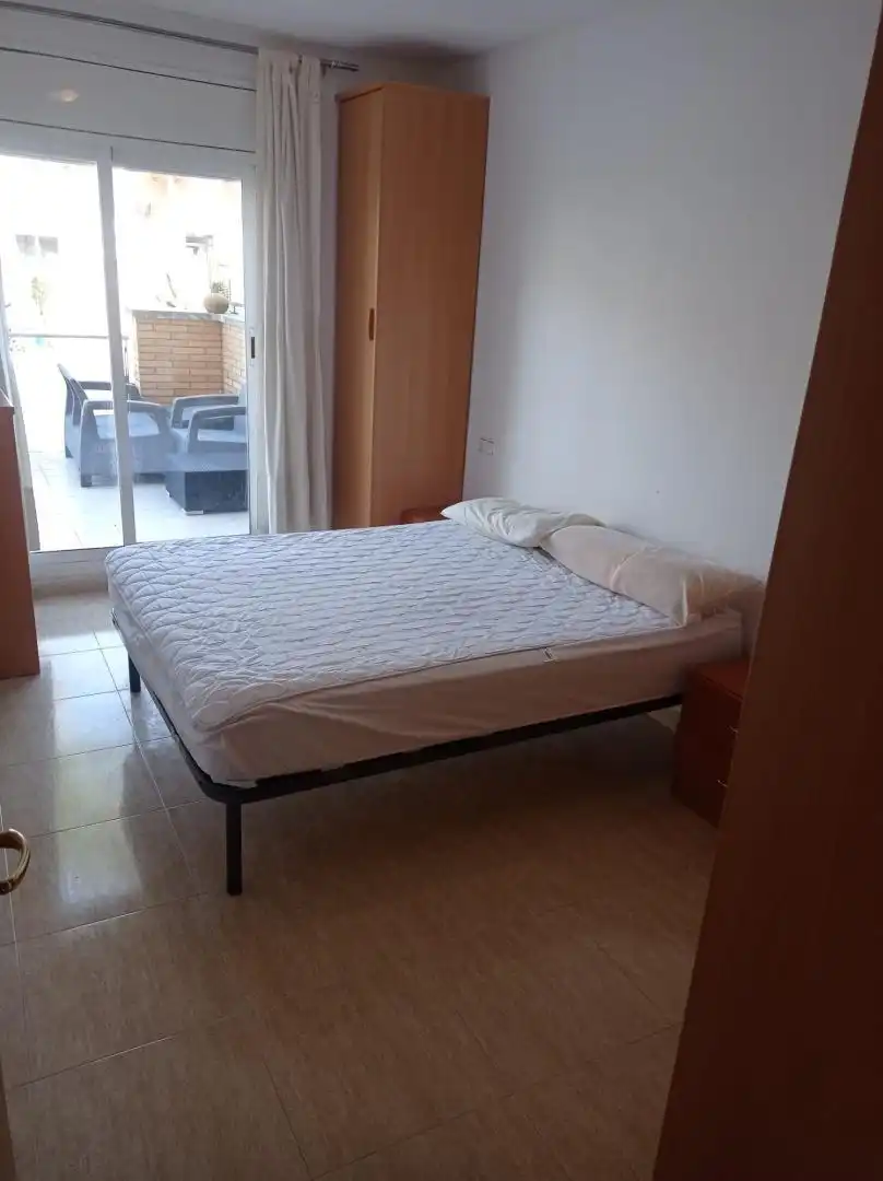 Piso en  Carrer Castell de Tamarit 15 - Foto 11
