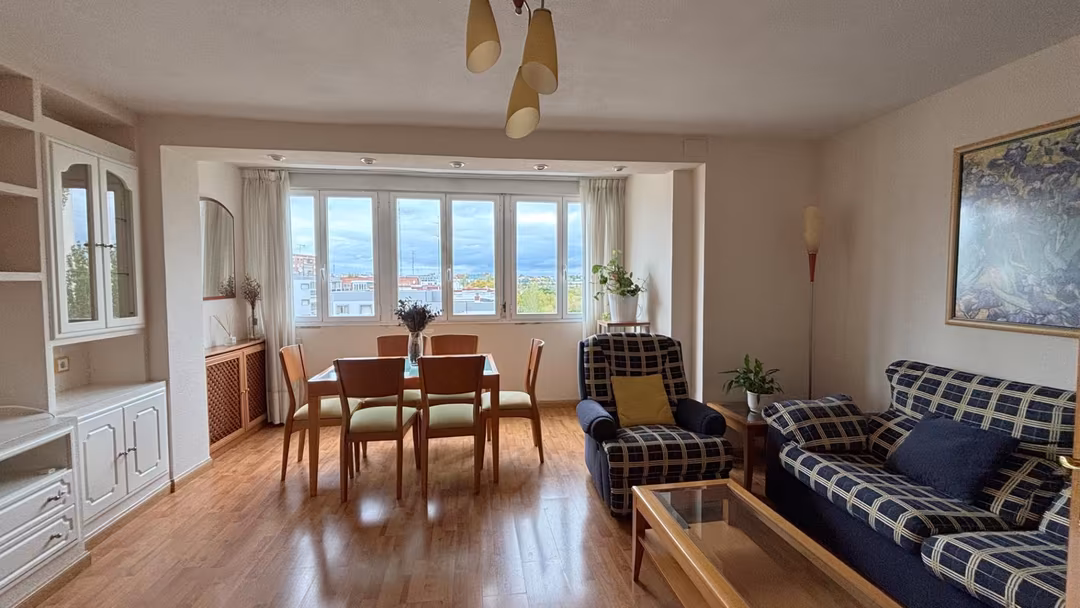 Piso en  Calle de Mota del Cuervo 29 - Foto 2