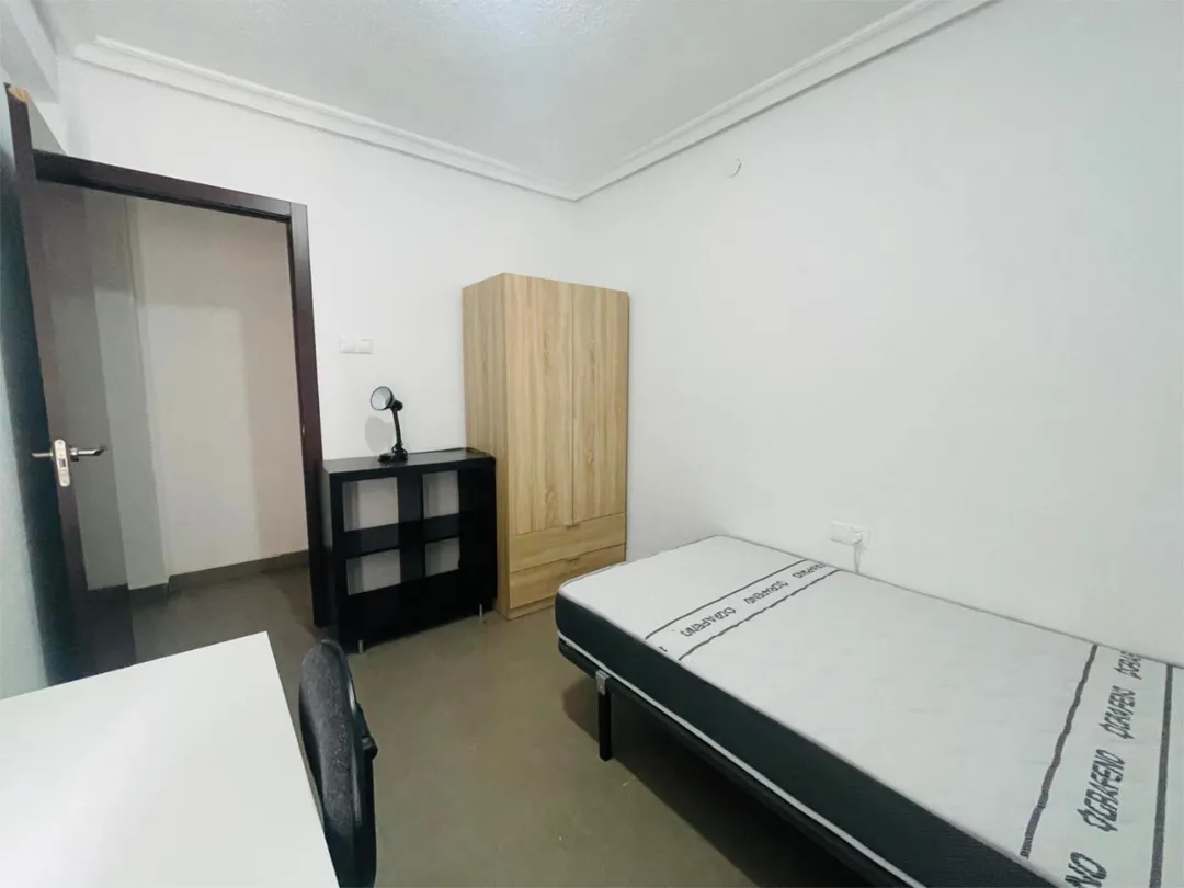 Piso en  Carrer Felipe Moya 20 - Foto 4