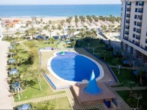 Piso en avenida Mare Nostrum, 15