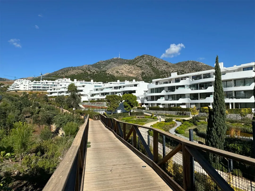 Piso en avenida Av. 8 de Marzo 3 - Foto 9