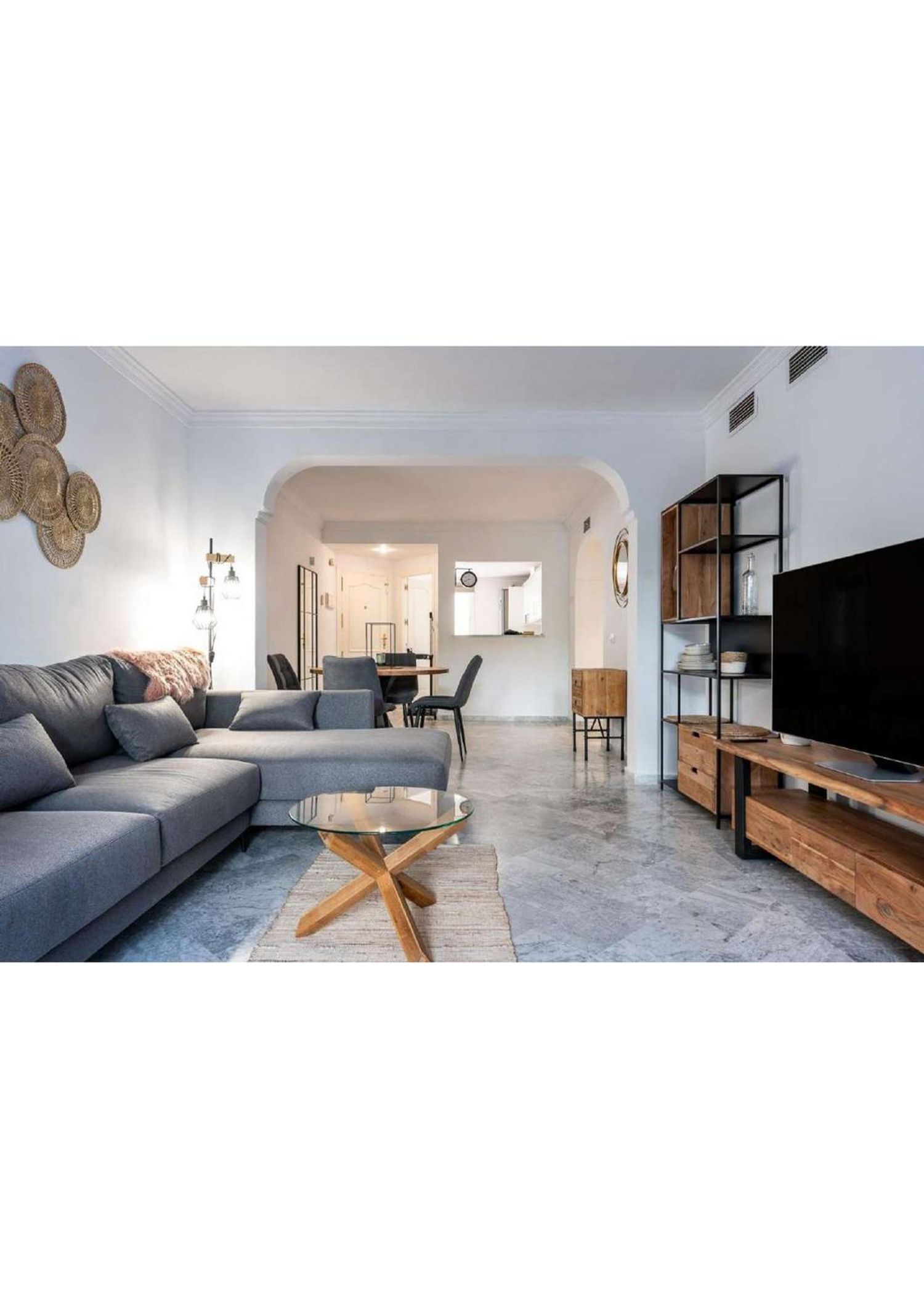 Estudio en Avenida Suiza, 17 - Foto 2