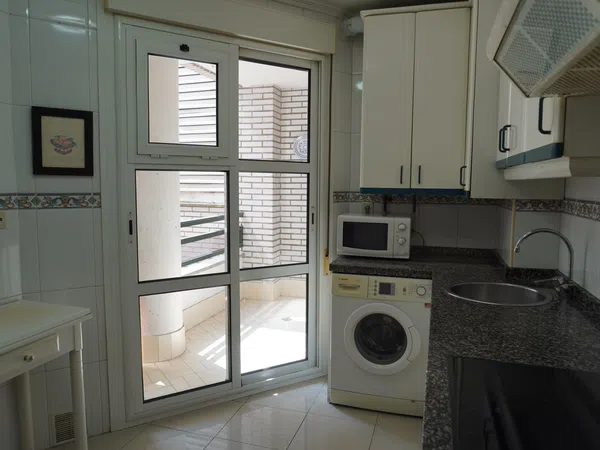 Piso en Calle Avellanos, 5, Salesas-Foncalada-Campoamor - Foto 15