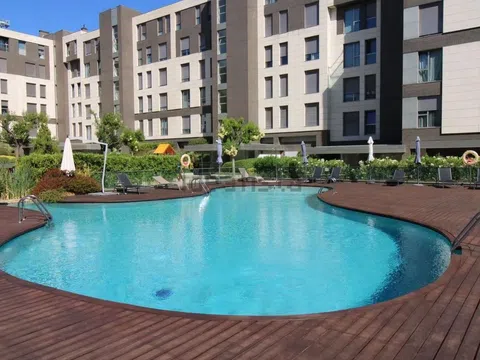 Piso en avenida de los Andes, 12