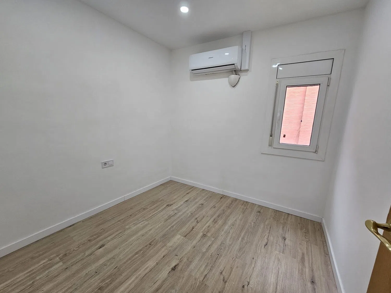 Piso en calle d'Alpens, 70 - Foto 6