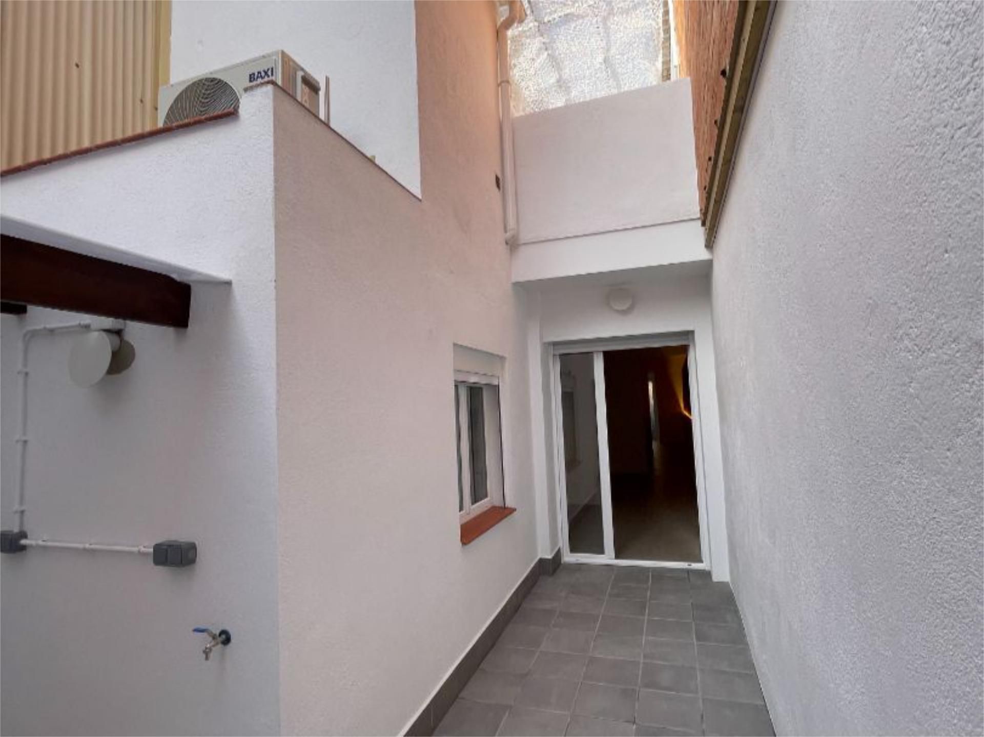 Piso en  Carrer de l'Escola Pia 99 - Foto 3