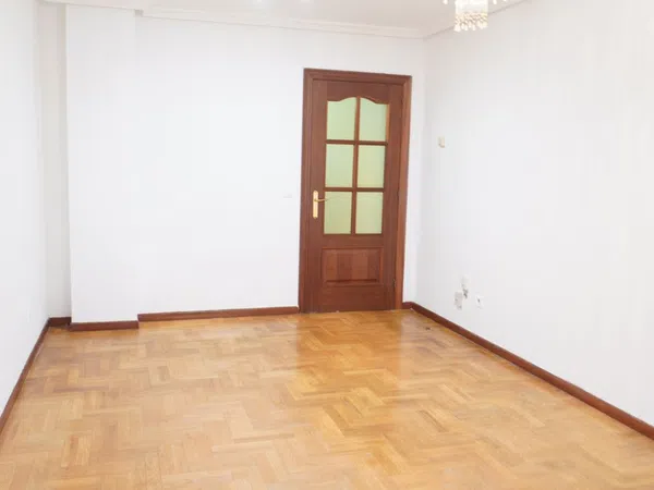 Piso en Calle Avellanos, 5, Salesas-Foncalada-Campoamor - Foto 10
