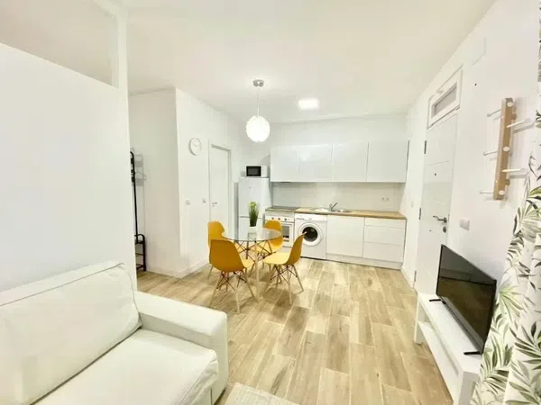 Piso en C. Huerto del Conde, 28 - Foto 3