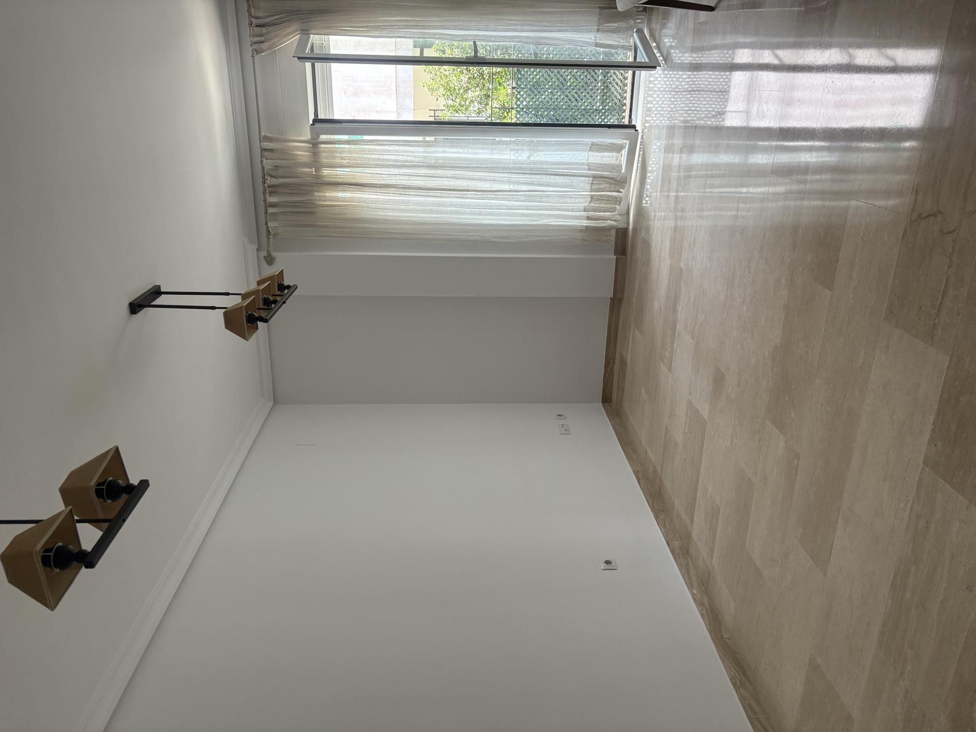 Piso en  Calle Pintor Palomino 25 - Foto 2